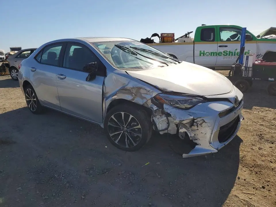 2018 TOYOTA COROLLA XSE  