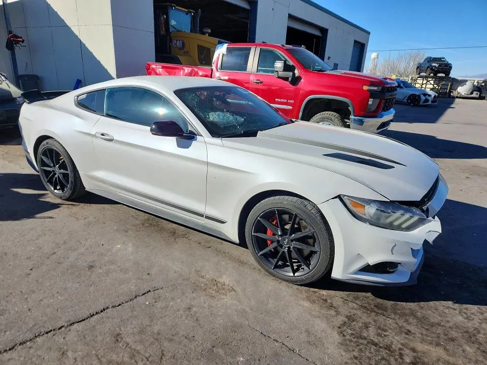 2017 FORD MUSTANG GT  