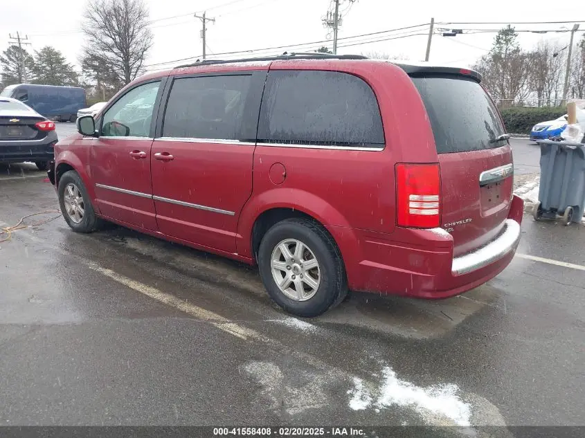 2010 CHRYSLER TOWN & COUNTRY TOURING PLUS