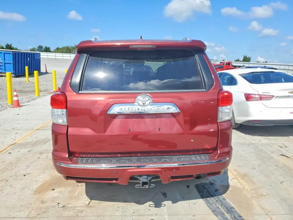2013 TOYOTA 4RUNNER SR5  