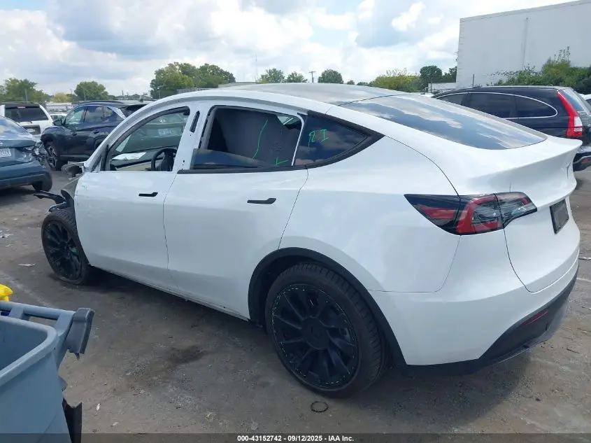 2023 TESLA MODEL Y AWD/LONG RANGE DUAL MOTOR ALL-WHEEL DRIVE