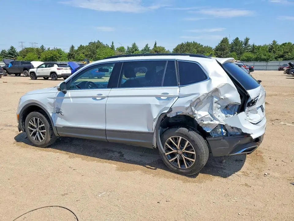 2019 VOLKSWAGEN TIGUAN SE/SEL/SEL R-LINE JET-BLACK/SE  