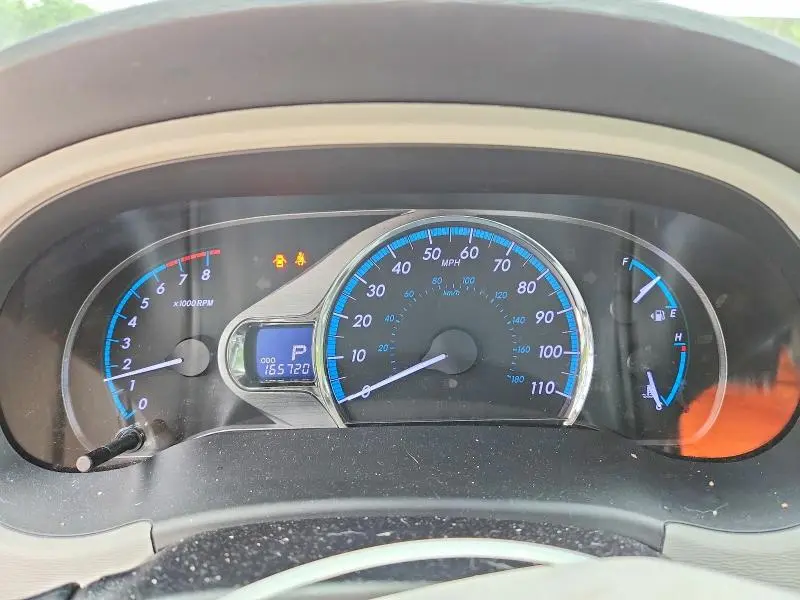 2013 TOYOTA SIENNA XLE 8-PASSENGER  