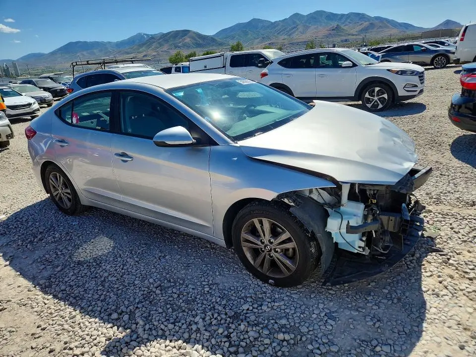2018 HYUNDAI ELANTRA SEL  