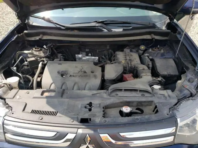 2014 MITSUBISHI OUTLANDER SE  
