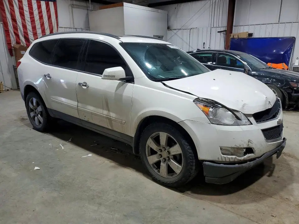 2012 CHEVROLET TRAVERSE LT  