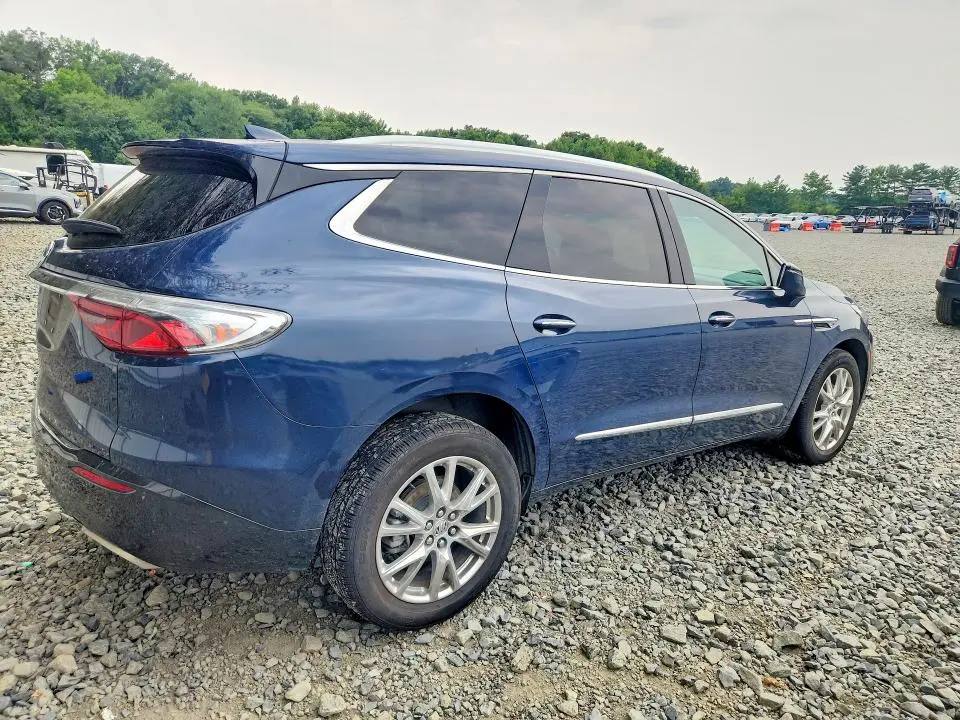 2024 BUICK ENCLAVE ESSENCE  