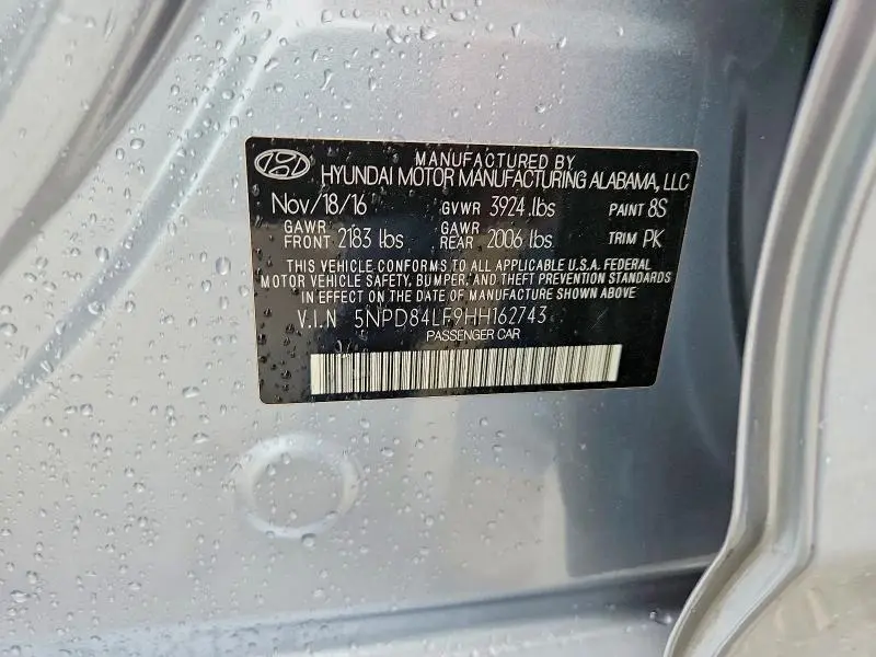 2017 HYUNDAI ELANTRA SE  
