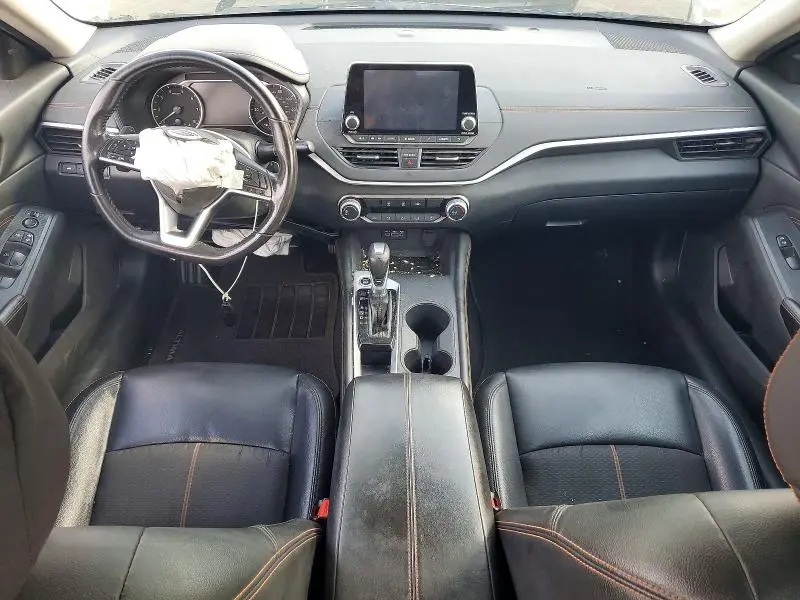 2022 NISSAN ALTIMA SR  