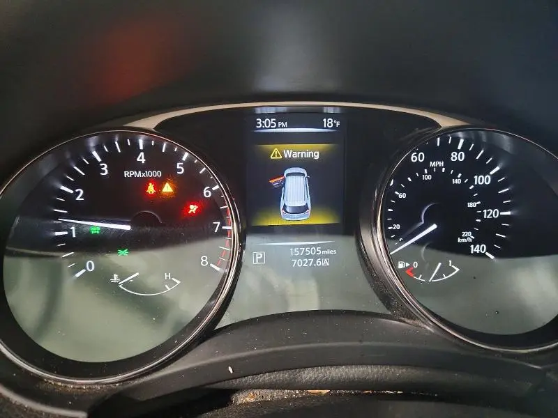 2014 NISSAN ROGUE S  