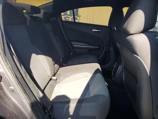 2015 DODGE CHARGER SE  