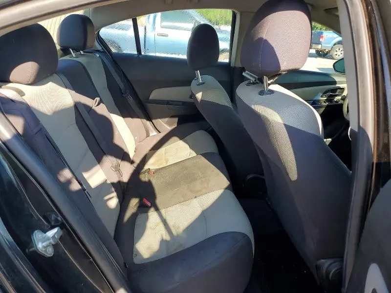 2012 CHEVROLET CRUZE LS  