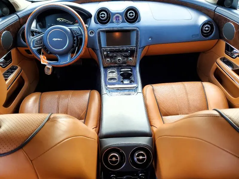 2012 JAGUAR XJL   