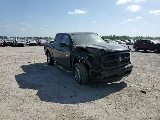 2018 RAM 1500 ST