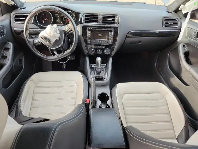 2015 VOLKSWAGEN JETTA SE