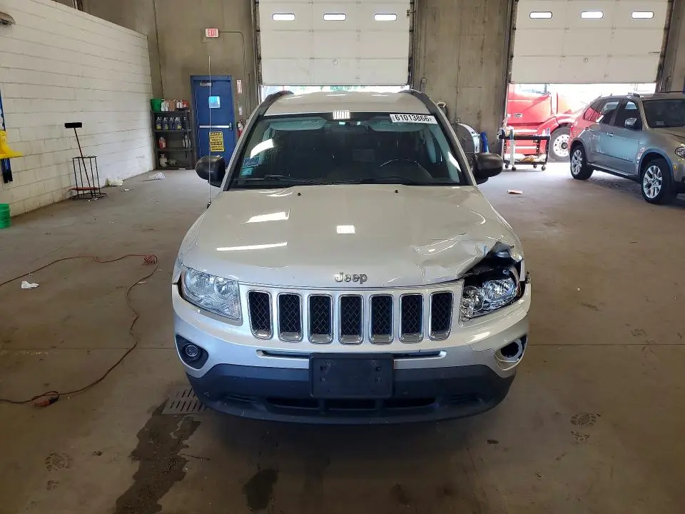 2011 JEEP COMPASS SPORT  