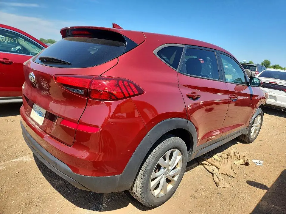 2020 HYUNDAI TUCSON SE  