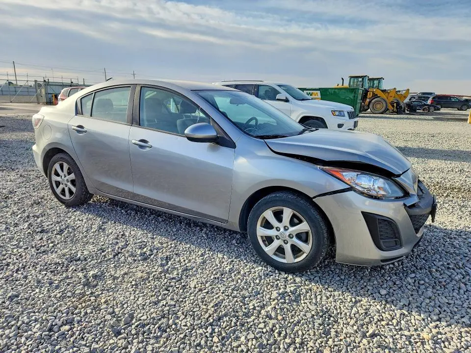 2011 MAZDA 3 I  
