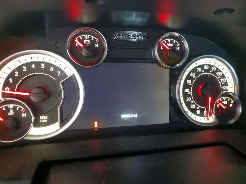 2018 RAM 1500 SLT  