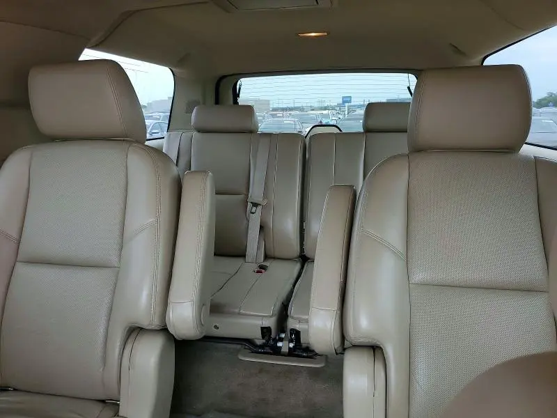 2011 GMC YUKON XL DENALI  
