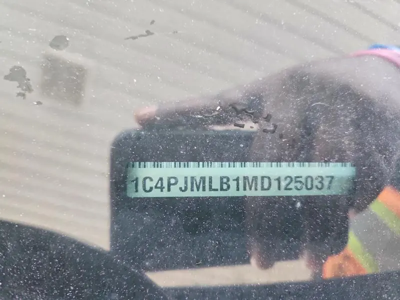 2021 JEEP CHEROKEE LATITUDE PLUS  