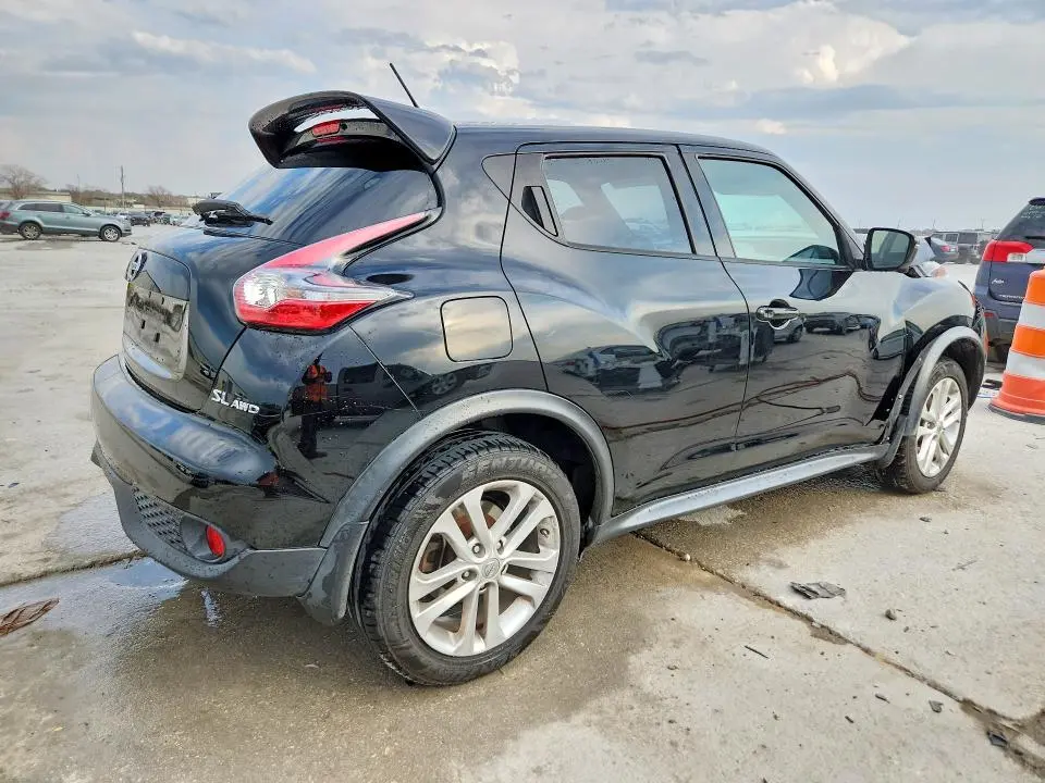 2015 NISSAN JUKE SL  