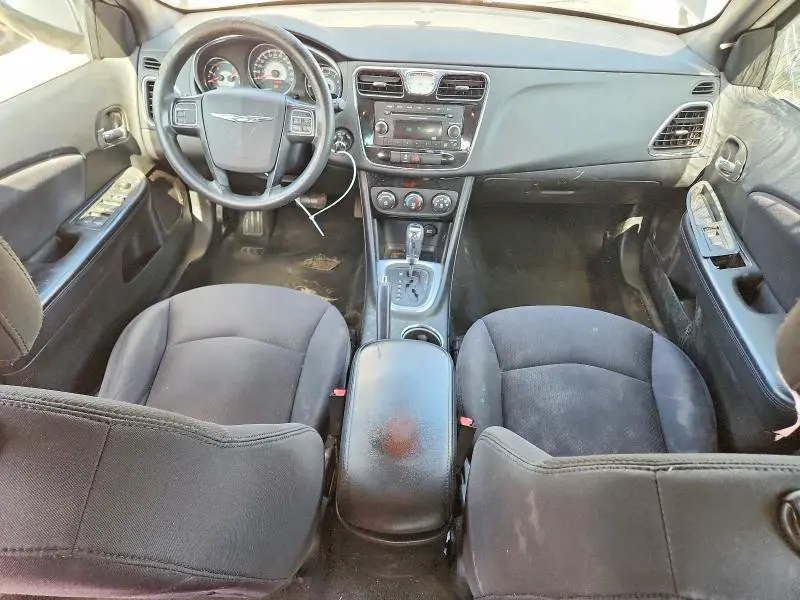 2014 CHRYSLER 200 LX  
