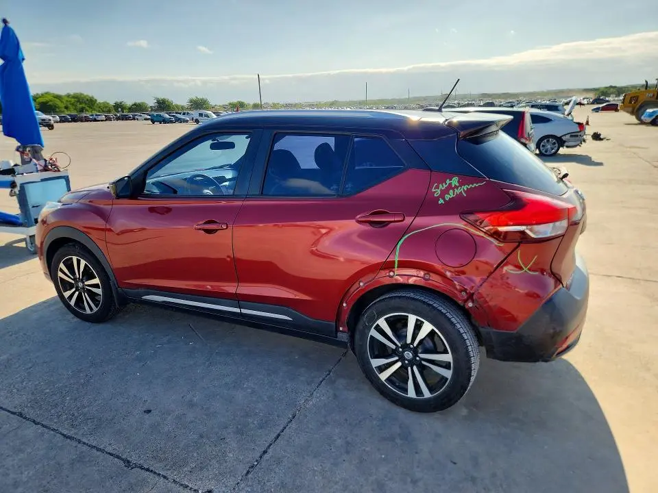 2019 NISSAN KICKS SR  