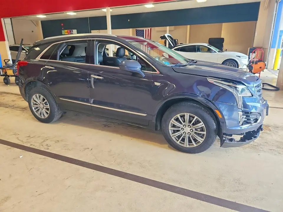 2019 CADILLAC XT5 LUXURY  