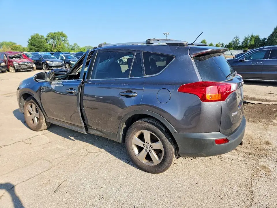 2015 TOYOTA RAV4 XLE  
