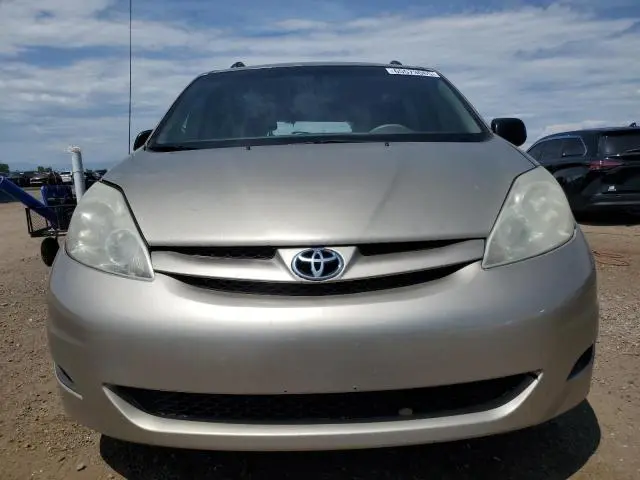 2010 TOYOTA SIENNA CE  