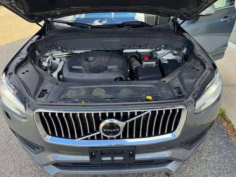 2020 VOLVO XC90 T6 MOMENTUM  