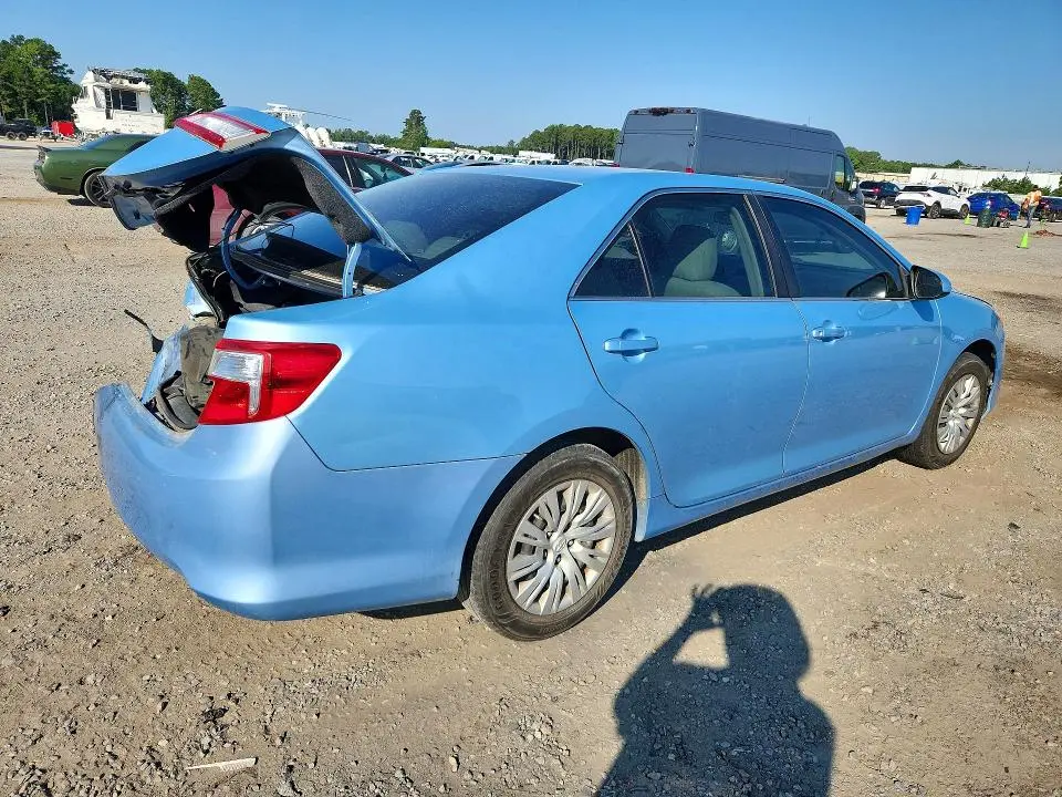 2012 TOYOTA CAMRY L  