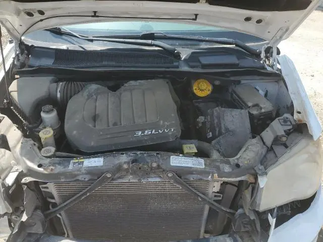 2014 DODGE GRAND CARAVAN SE  