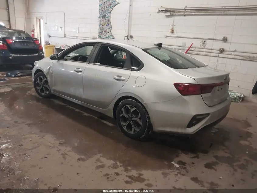 2019 KIA FORTE LXS