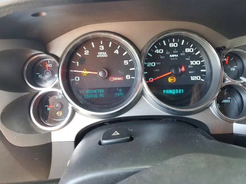 2010 CHEVROLET SILVERADO C1500 LT  