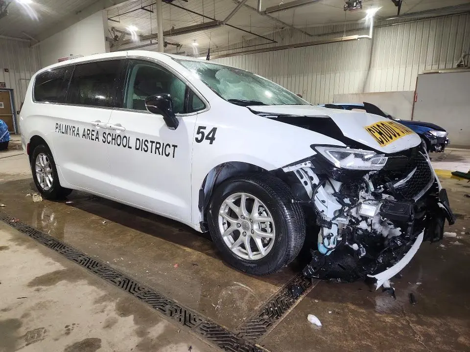 2024 CHRYSLER PACIFICA TOURING L  