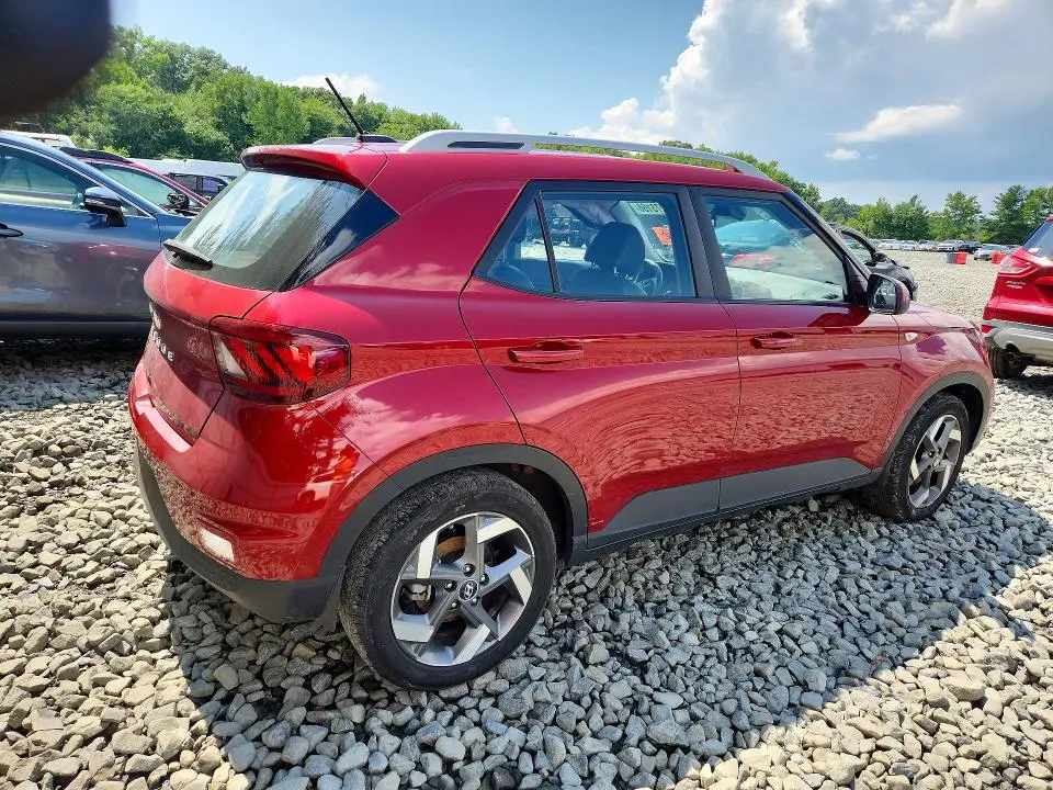 2025 HYUNDAI VENUE LIMITED  