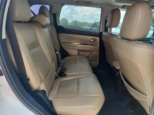 2014 MITSUBISHI OUTLANDER SE  