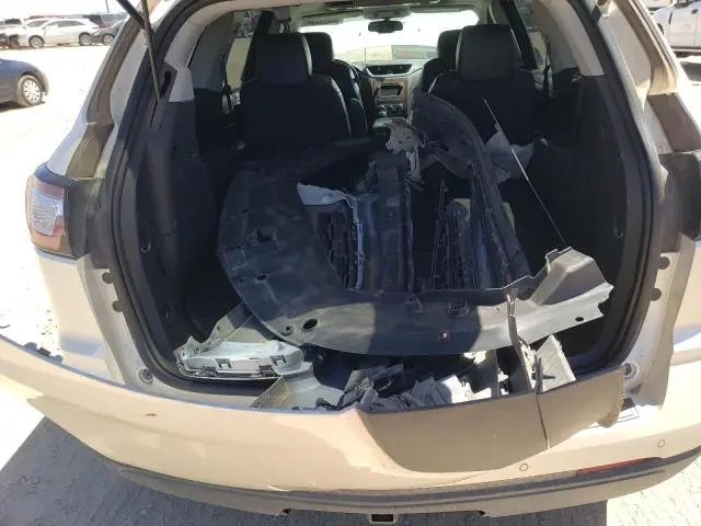 2013 CHEVROLET TRAVERSE LT  