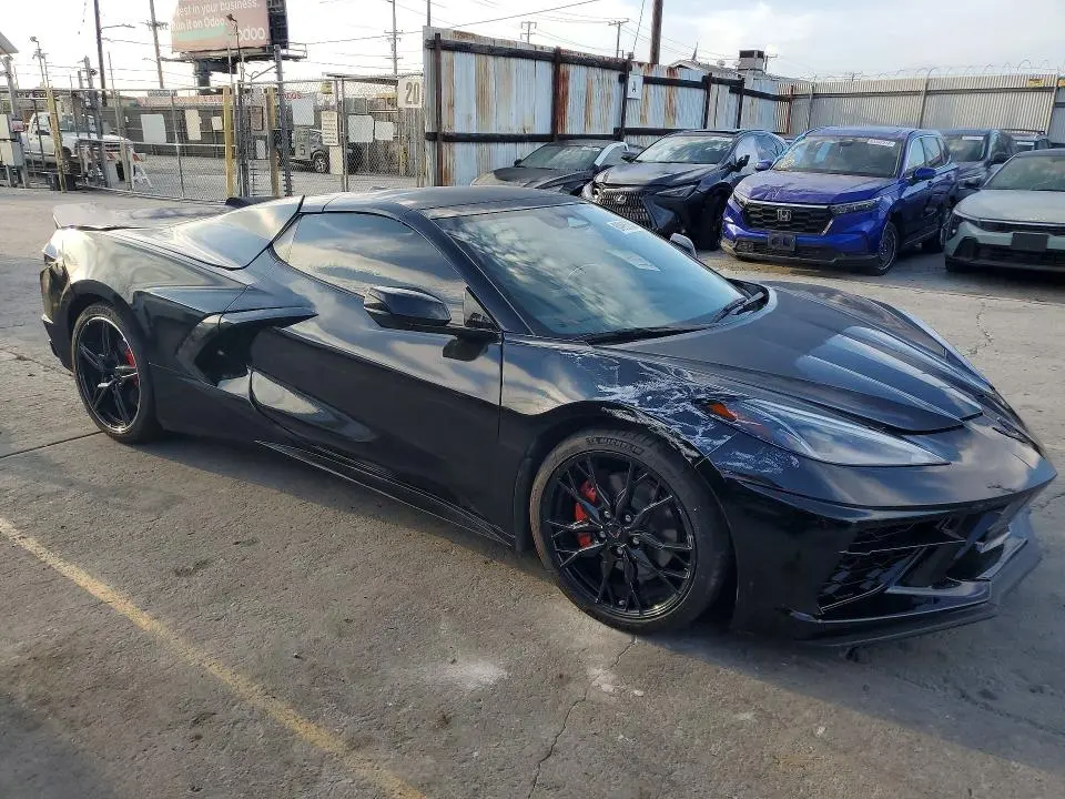 2024 CHEVROLET CORVETTE STINGRAY 2LT  