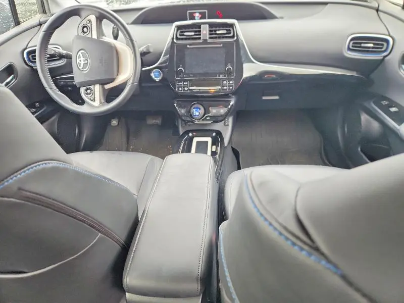 2016 TOYOTA PRIUS FOUR TOURING  