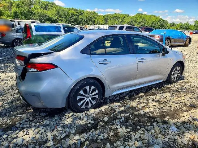 2021 TOYOTA COROLLA LE  