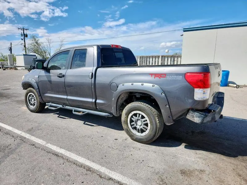 2011 TOYOTA TUNDRA DOUBLE CAB SR5  