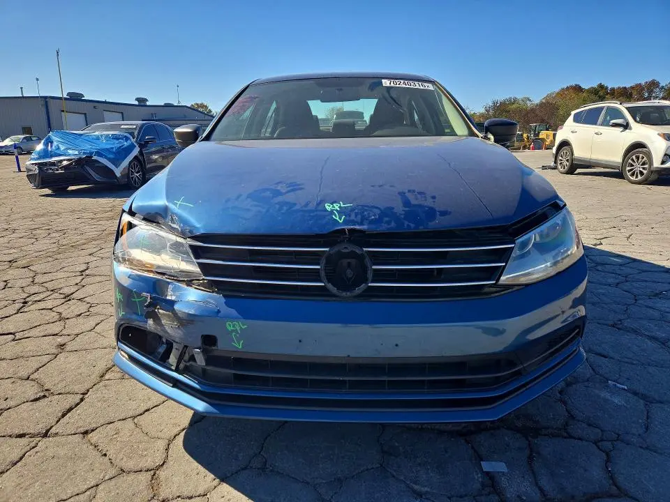 2015 VOLKSWAGEN JETTA SE  