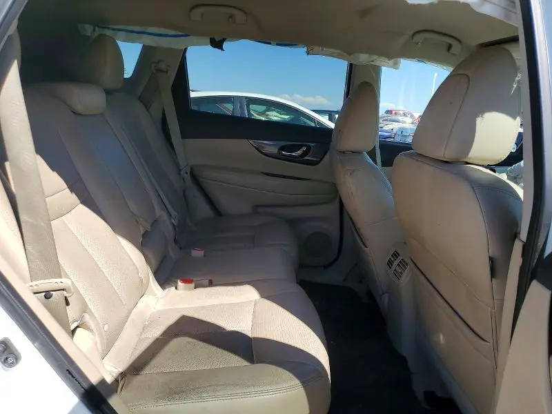 2015 NISSAN ROGUE SL  