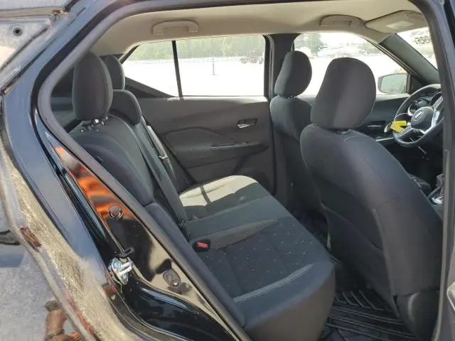 2020 NISSAN KICKS SV  