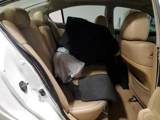 2011 NISSAN MAXIMA S  