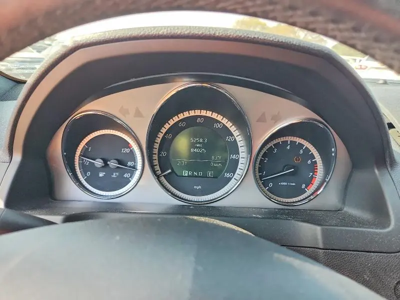 2011 MERCEDES-BENZ C 300  