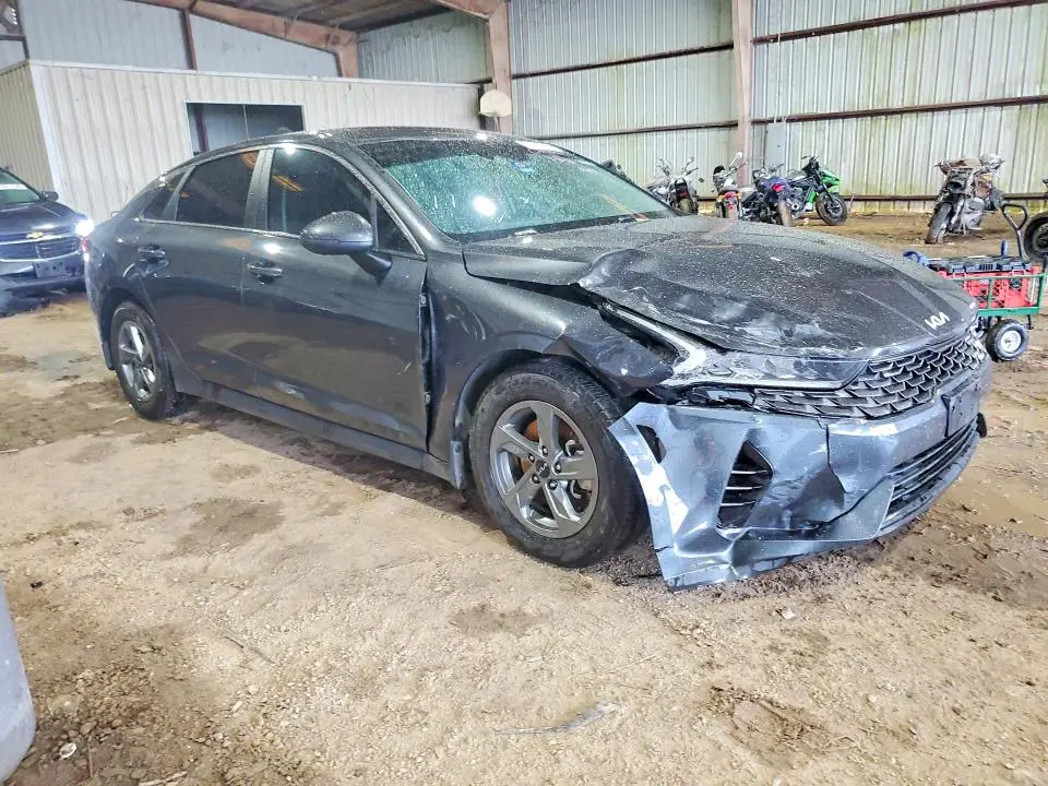 2022 KIA K5 LXS  